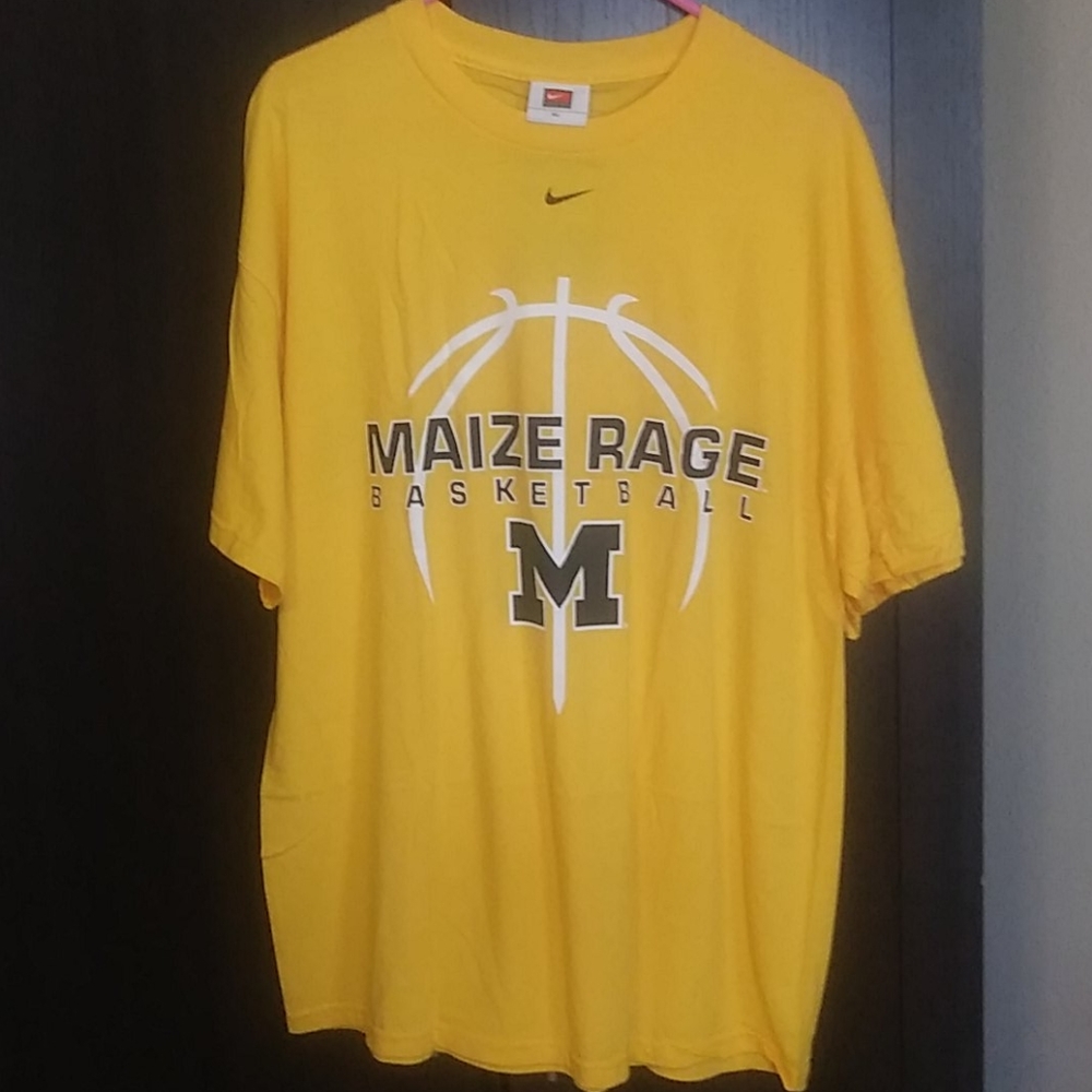 Nike basketball shirt